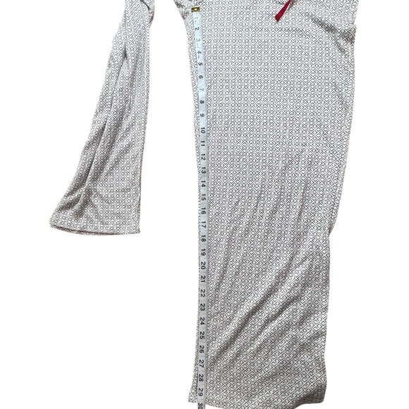 Ellen Tracy 2 Piece Top & Pant Pajama Set Red and Black Size Medium. NWT p26 - Picture 7 of 12